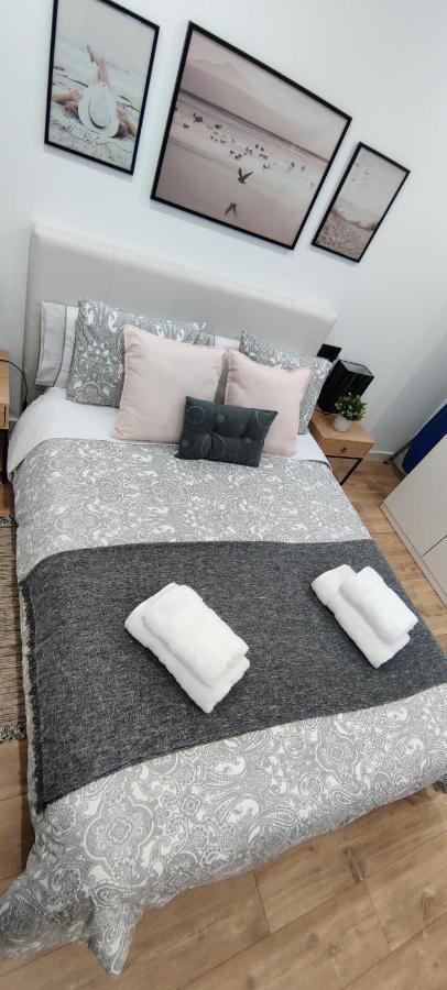 New Apartment Claret Ксатива Экстерьер фото